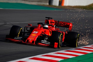 F1 Ferrari: a Melbourne si festeggiano i 90 anni della scuderia