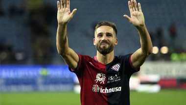 Serie A Cagliari, lavoro in gruppo per Pavoletti e Thereau