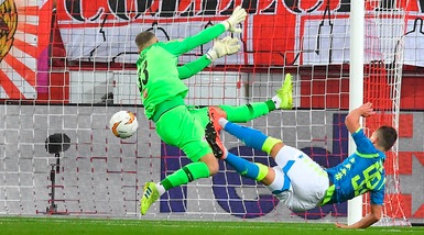 Salisburgo-Napoli 3-1: Milik firma il passaggio ai quarti