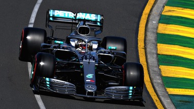 F1 Gp Australia, Hamilton-Vettel nelle prime libere