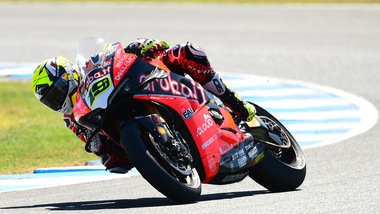 SBK Assen, pioggia e neve: cancellata Gara1