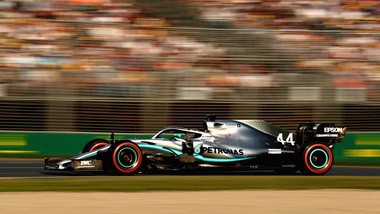 F1 Gp Australia: pole a Hamilton, Vettel terzo