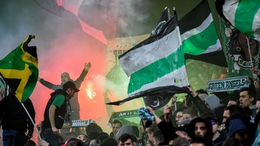 Ligue 1: Saint-Etienne show con il Caen, vittoria e quinto posto. Il Guingamp respira