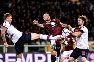 Torino, tifosi infuriati per la gioia di Lyanco: «Non tornare, non ti vogliamo»