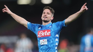 Serie A Napoli, il padre di Mertens: «Dries resterà fino al 2020»
