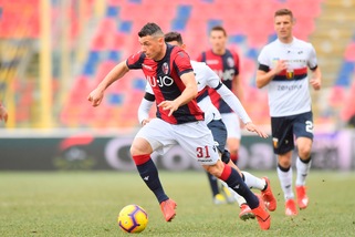 Serie A Bologna, accertamenti per Dzemaili: nessuna lesione