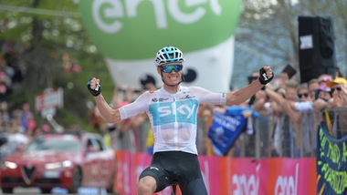 Ciclismo: il Team Sky diventa Ineos, il magnate Ratcliffe sogna il Chelsea