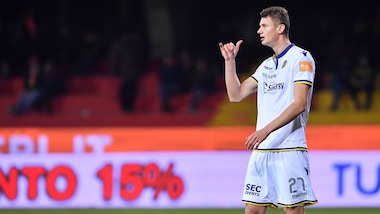 Calciomercato Verona, maturate le condizioni per l'obbligo di riscatto di Dawidowicz