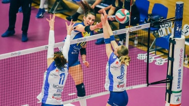 Volley: A2 Femminile, Trento recupera un punto su Perugia, sarà volata