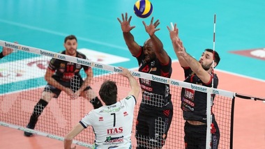 Volley: Superlega, Gara 1 di Semifinale: successi per Perugia e Civitanova