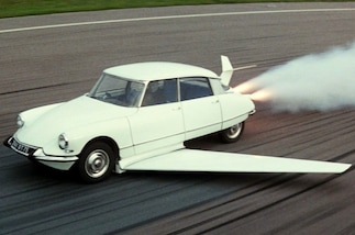 Citroen DS 19: la 'dea' degli anni 50 FOTO