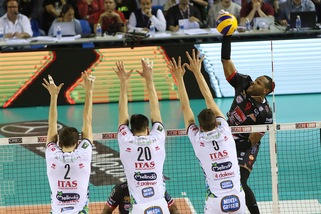 Volley: Superlega, Civitanova vola in Finale Scudetto