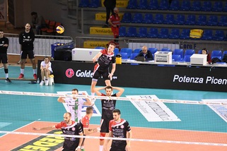 Volley: Play Off A2 , Lagonegro e Santa Croce vincono Gara 1 di Semifinale