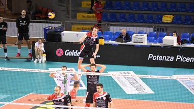 Volley: Play Off A2 , Lagonegro e Santa Croce vincono Gara 1 di Semifinale