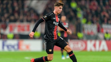 Bundesliga, lo Schalke è salvo. Il Leverkusen rifila sei gol all’Eintracht Francoforte