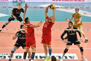 Marco Fabroni firma per Castellana Grotte