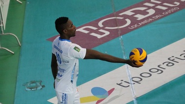 Latina: Onwuelo chiude il reparto degli opposti