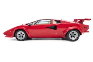 La Lamborghini Countach di Mario Andretti in vendita: gli scatti