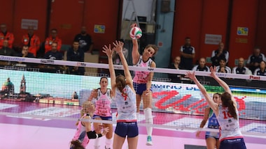 A1 Femminile, Scandicci e Novara partono vincendo in trasferta