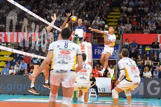 Superlega, domenica in campo solo Verona-Piacenza