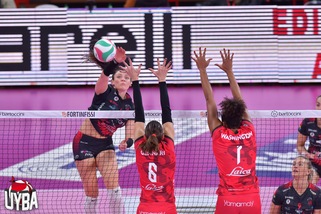 A1 Femminile, Busto corsara al Pala Barton di Perugia