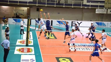 A2 Maschile, Ortona si ferma, Brescia la incalza