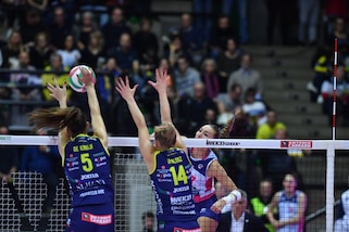 A1 Femminile, l'Imoco fa il vuoto, Novara perde in casa