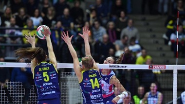 A1 Femminile, l'Imoco fa il vuoto, Novara perde in casa