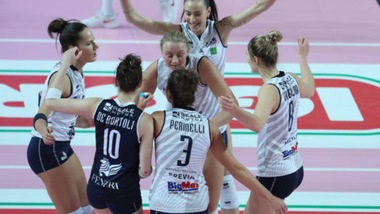 Chieri va a vincere il derby al Pala Igor di Novara