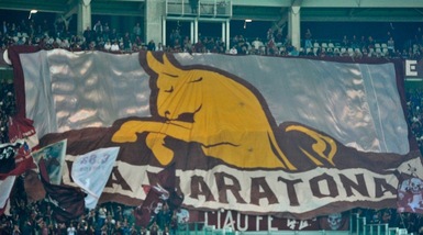 Torino, vuoti e proteste sugli spalti: la Maratona sta con la Primavera