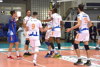 Prima vittoria per Mondovì, Bergamo ko