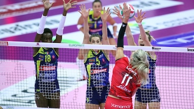 A1 Femminile, Conegliano scappa, Firenze e Chieri in Coppa