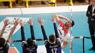 A2 Maschile, Siena vince anche a Santa Croce, Calci ko