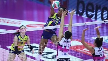 A1 Femminile, Conegliano sempre più leader, Busto mette ko Novara