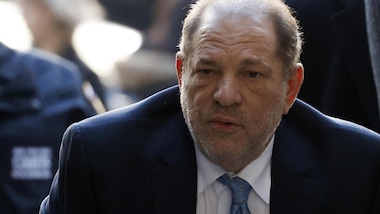 Caso Weinstein, rischia fino a 25 anni di prigione