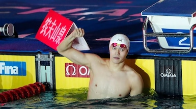 Nuoto, Sun Yang squalificato per 8 anni