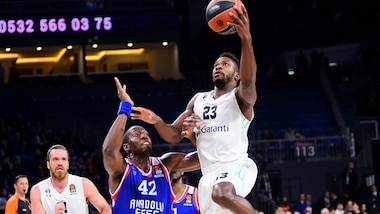 Toney Douglas a Varese: è ufficiale