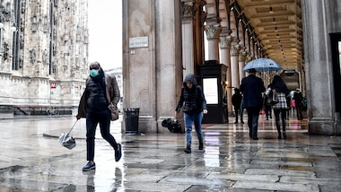 Coronavirus, chiusura per la Lombardia e per 14 province