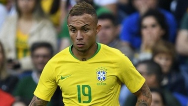 Il Napoli fa sul serio per Everton Soares. Il padre: "Gli hanno presentato un progetto"