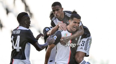 Serie A, Juve-Torino 4-1: Dybala, Cuadrado e Ronaldo show. Il gol di Belotti non basta