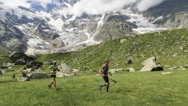 Corsa in montagna durante le vacanze. Come e cosa fare