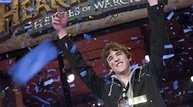 James “Firebat” Kostesich si ritira dal competitivo