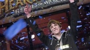 James “Firebat” Kostesich si ritira dal competitivo