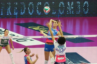 Monza batte Novara in quattro set