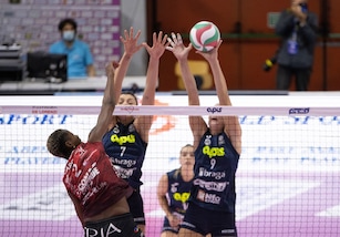 Casalmaggiore vince netto l'anticipo con Perugia