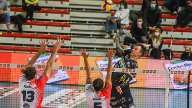 Superlega, per Perugia e Civitanova vittorie da tre punti