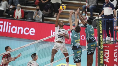 Superlega, Perugia passa a Trento, la Lube travolge Padova