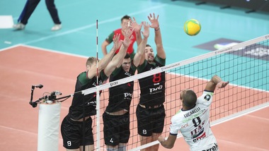 Trento batte il Novosibirsk in rimonta