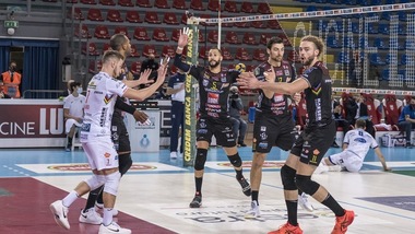 La Lube soffre nel primo set poi travolge Cisterna