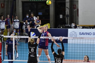 Scandicci batte lo Schwerin e vola in Champions